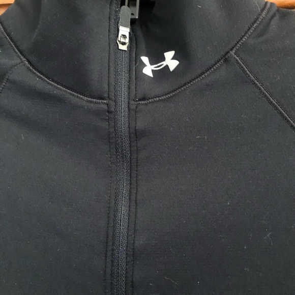 Under Armour Running Gear Half Zip pullover - Picture 2 of 4